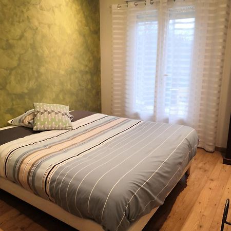 Chambre Dans Un Ecrin De Verdure Dommartin  Екстериор снимка